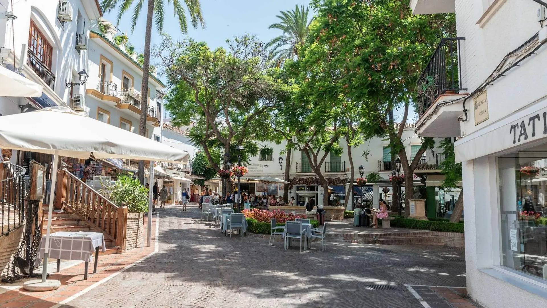 Marbella Le Normandy Old Town Cアパートメント